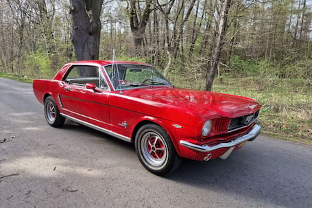 Firma na wesele: Ford Mustang 1965 Coupe