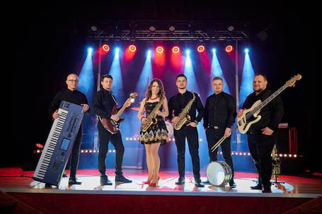 Firma na wesele: Zespół Muzyczny GRAND