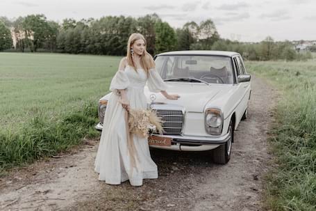 Firma na wesele: Mercedes W114 Auto na Twoje Weslee