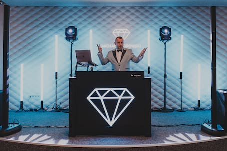 Firma na wesele: DJ Michał Sworowski