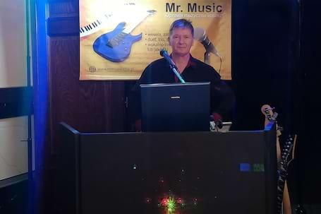 Firma na wesele: Mr. Music - DJ na Twoją imprezę.