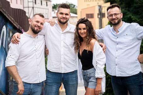 Firma na wesele: Zespół muzyczny COMODO