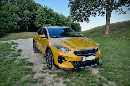 Firma na wesele: Kia Xceed 2022 do ślubu
