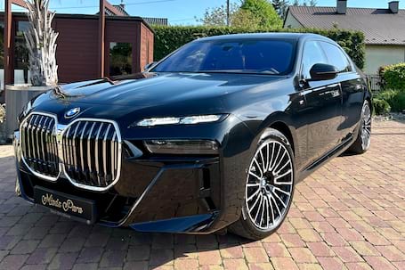 Firma na wesele: BMW 7 M Sport 2025