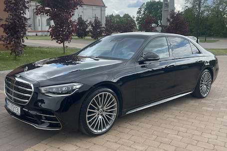 Firma na wesele: Nowy Merceds S klasa jasne skóry ,TV