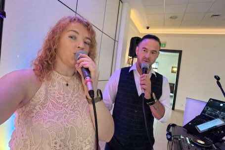 Firma na wesele: Musica e Canto & Arla