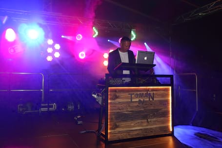 Firma na wesele: DJ TOMAN
