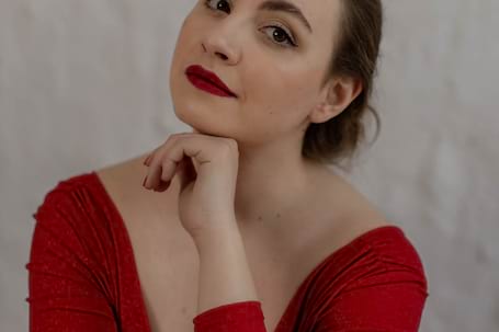 Firma na wesele: Wokalistka - Julia Anuszewska