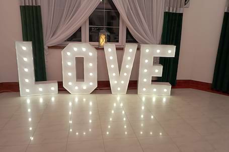 Firma na wesele: Napis Love - Magiczna Impreza