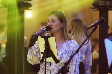 Firma na wesele: Zespół muzyczny "MEDIUM"