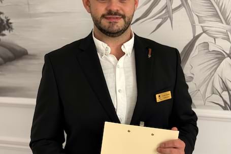 Firma na wesele: Facet od wesel