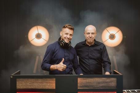 Firma na wesele: DJ Koledzy | Live Act & Vocal Show