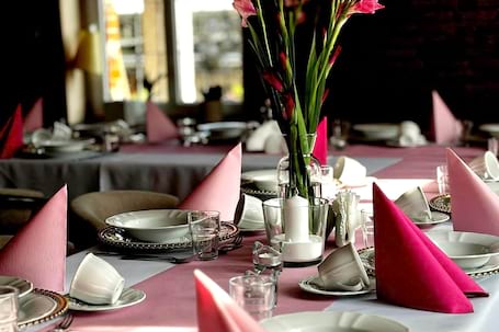 Firma na wesele: Restauracja Villa Park