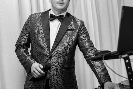 Firma na wesele: Dj-Arkadiusz Prezenter Muzyczny