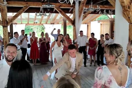 Firma na wesele: DJ WĄSIUR