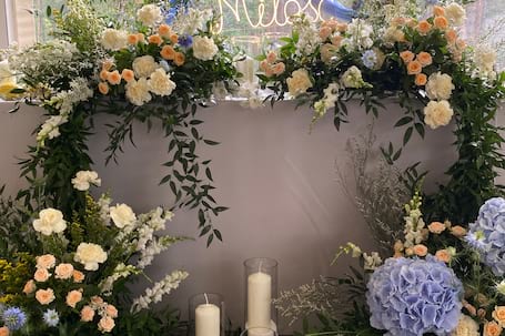 Firma na wesele: CAŁE W KWIATACH Weddings&Events