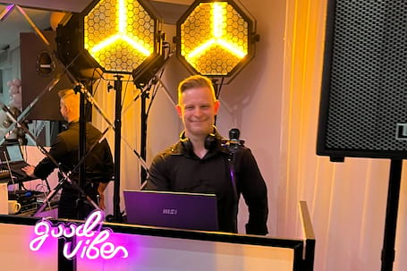 Firma na wesele: DJ + LIVE SAX