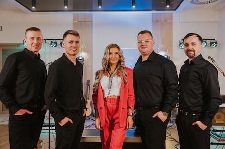 Firma na wesele: Zespół Muzyczny Fenix