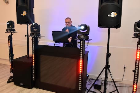 Firma na wesele: DJ & WODZIREJ Norbert Kurowski