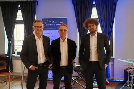 Firma na wesele: Standard Express Muzyka na Wesele