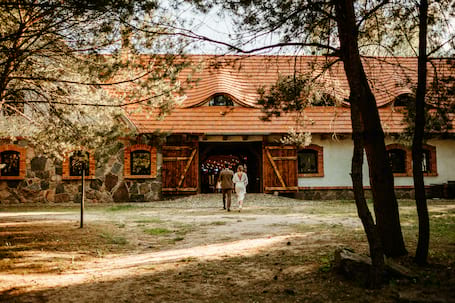 Firma na wesele: Dworek Niedarzyno by Progres