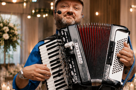 Firma na wesele: Akordeonista do wynajęcia!