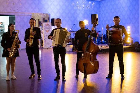 Firma na wesele: Zespół muzyczny Malibo