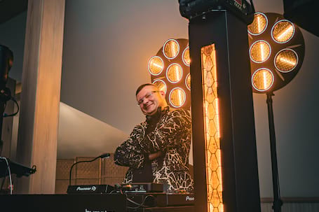 Firma na wesele: RARYSHOW Krzysztof Raryta - DJ Rary