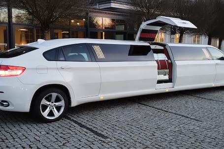 Firma na wesele: Gdańsk Limuzyna BMW X6 Stretch