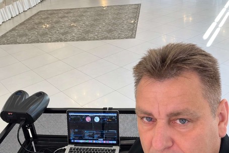 Firma na wesele: J&A DJ Music Live