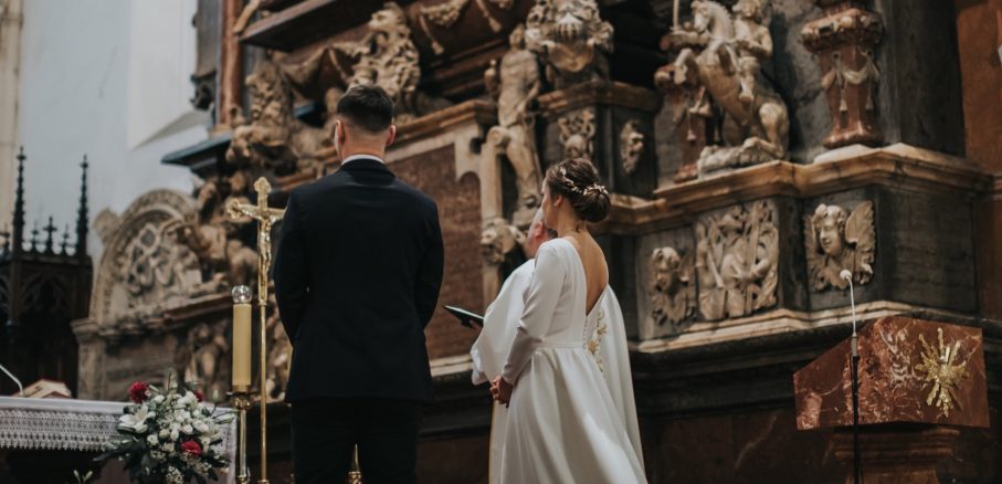 Kameralnie i stylowo – reportaż ze ślubu i wesela Dominiki i Rafała!