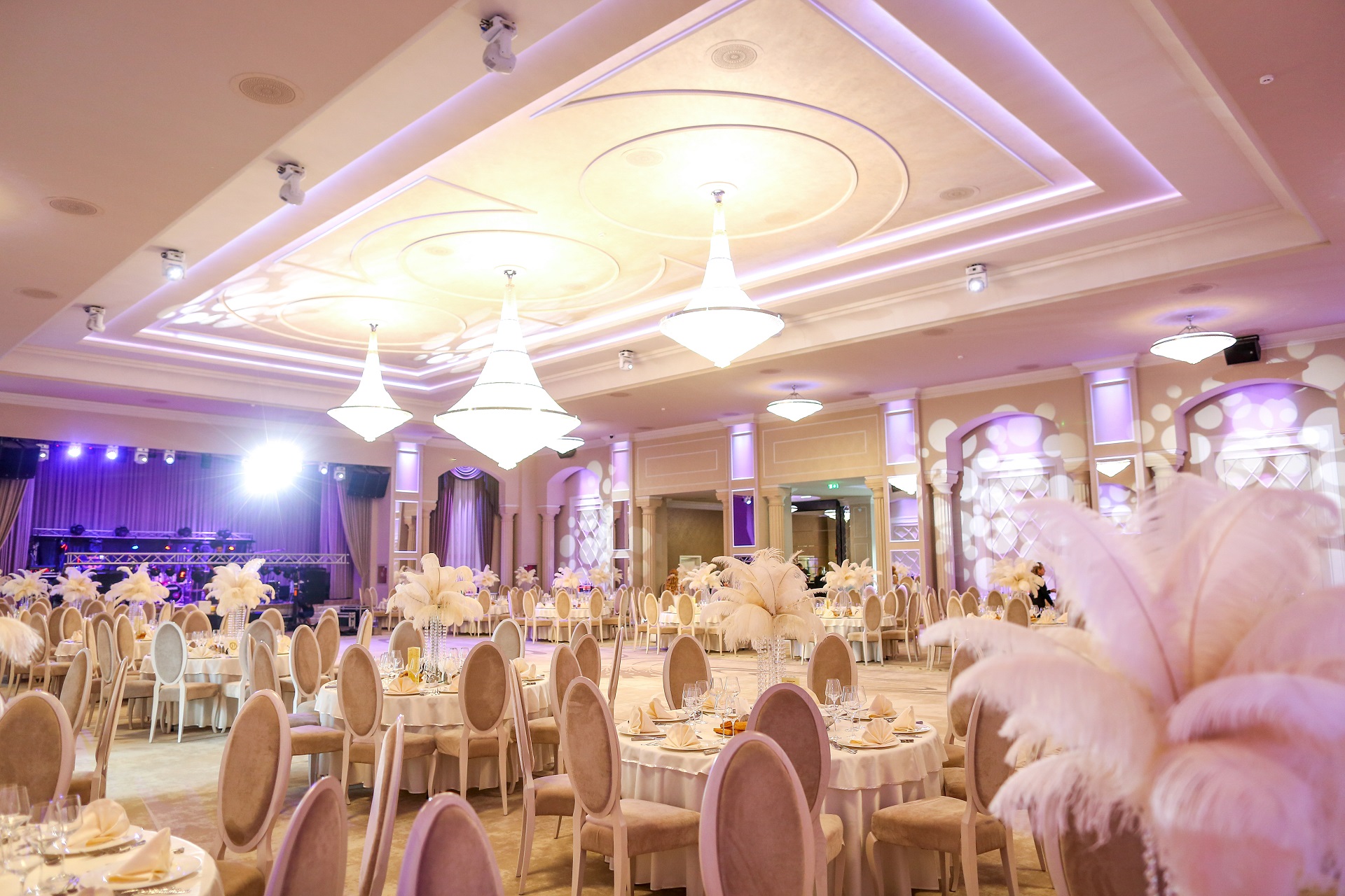 sala weselna w stylu glamour