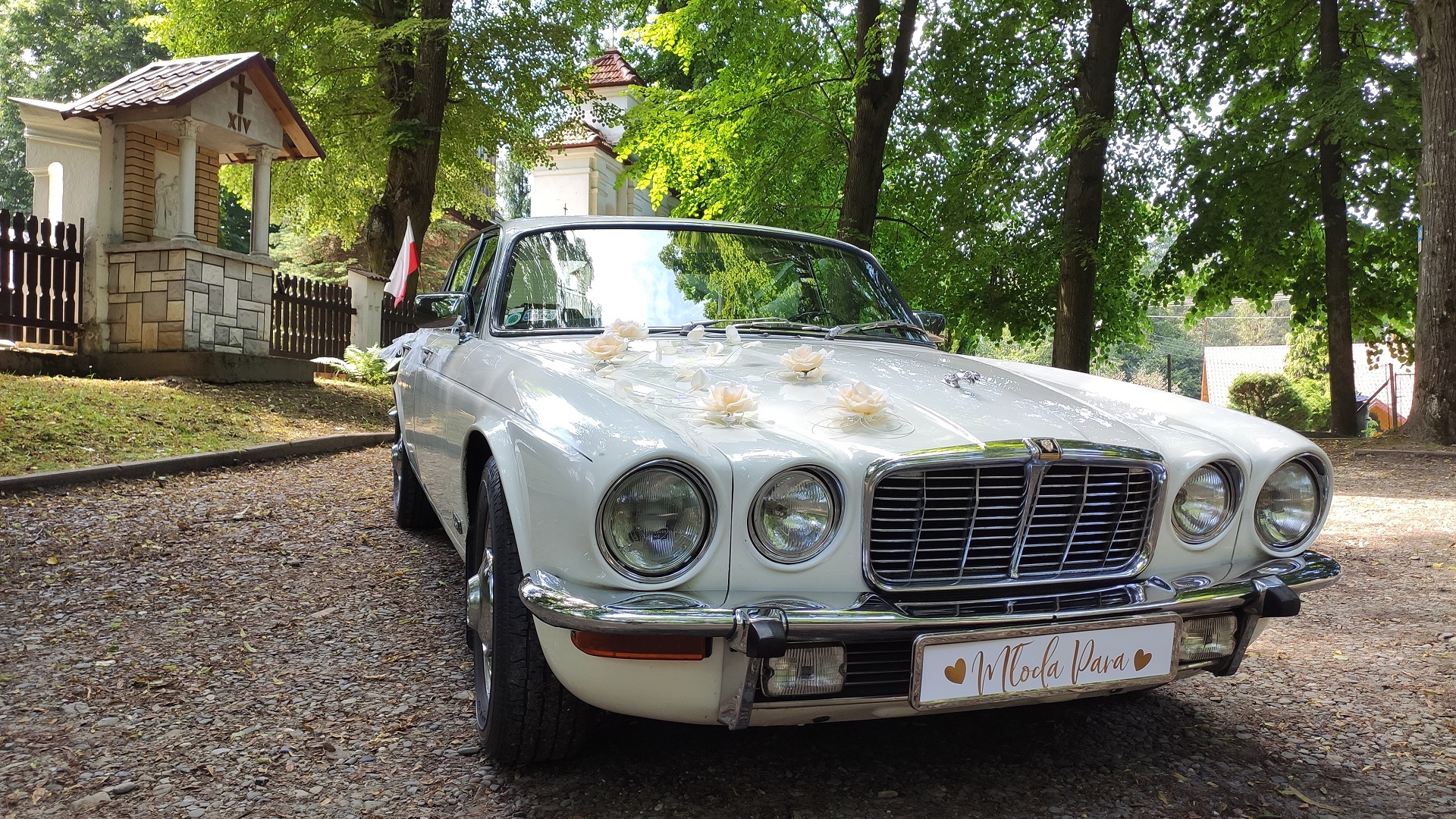 samochód do ślubu JAGUAR XJ6 4.2 1974