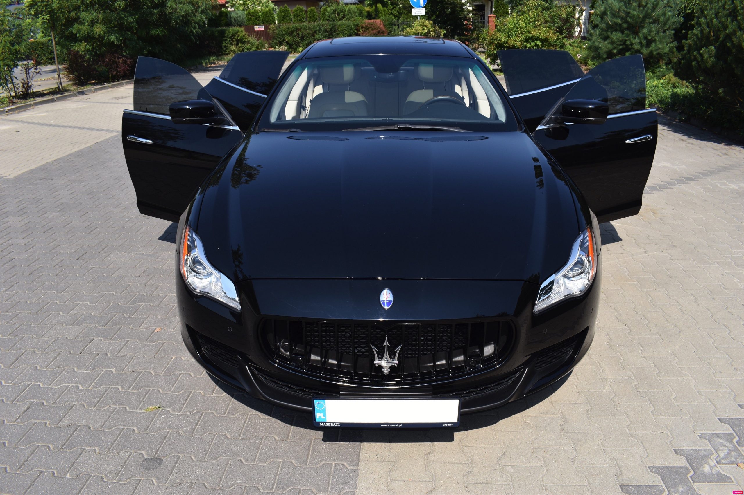 Maserati do ślubu auto do ślubu