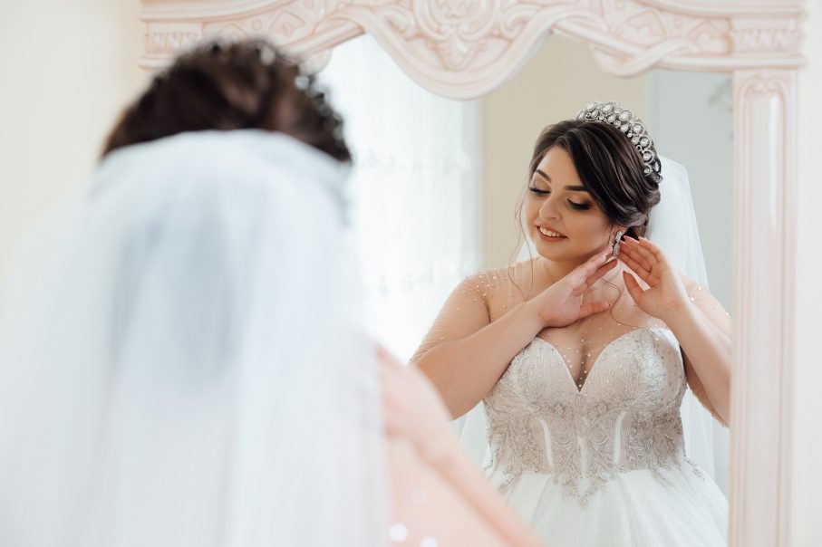 5 najczęściej popełnianych błędów przy zakupie sukni ślubnej plus size!
