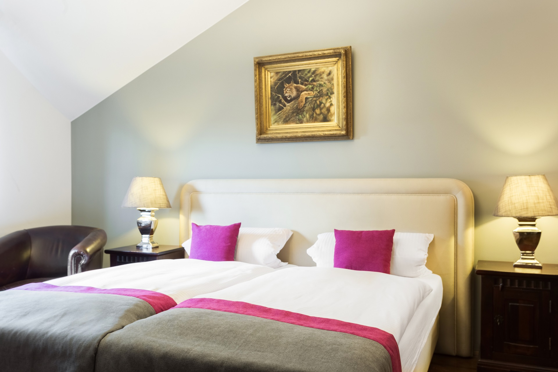 elegancki pokój hotelowy noclegi dla gości weselnych
