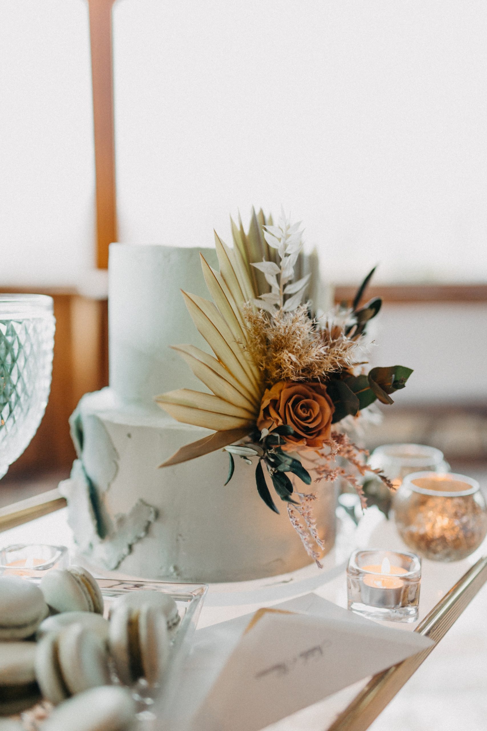 naked cake koszty wesela