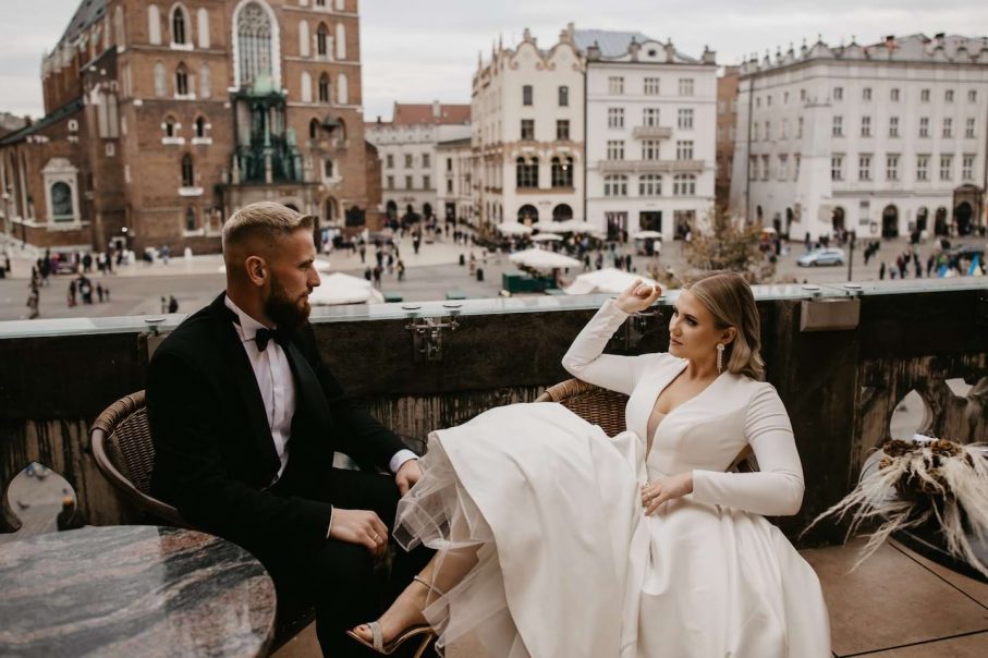 Sesja ślubna - TOP12 najpiękniejszych zdjęć z sesji plenerowych w maju 2023!